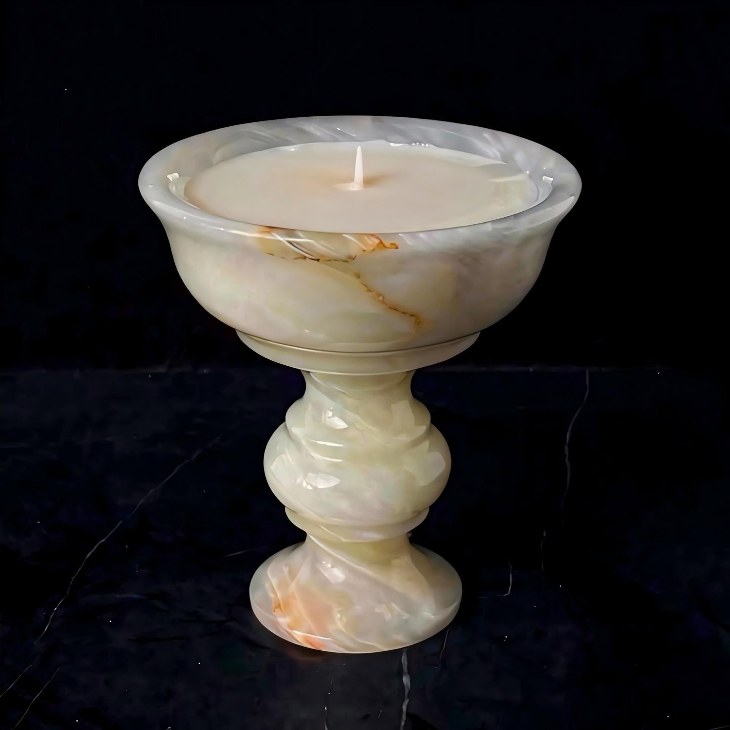 Natural marble scented candles create a romantic and pleasant atmosphere, making them perfect holiday gifts for relaxation, bathing and yoga
