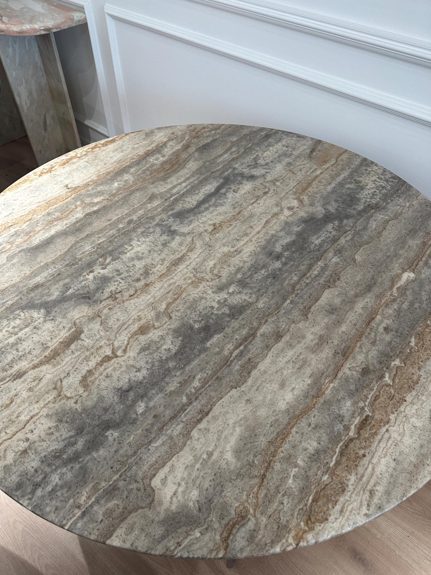 Round Silver Gray Travertine Dining Table: Modern Vintage Style, natural stone