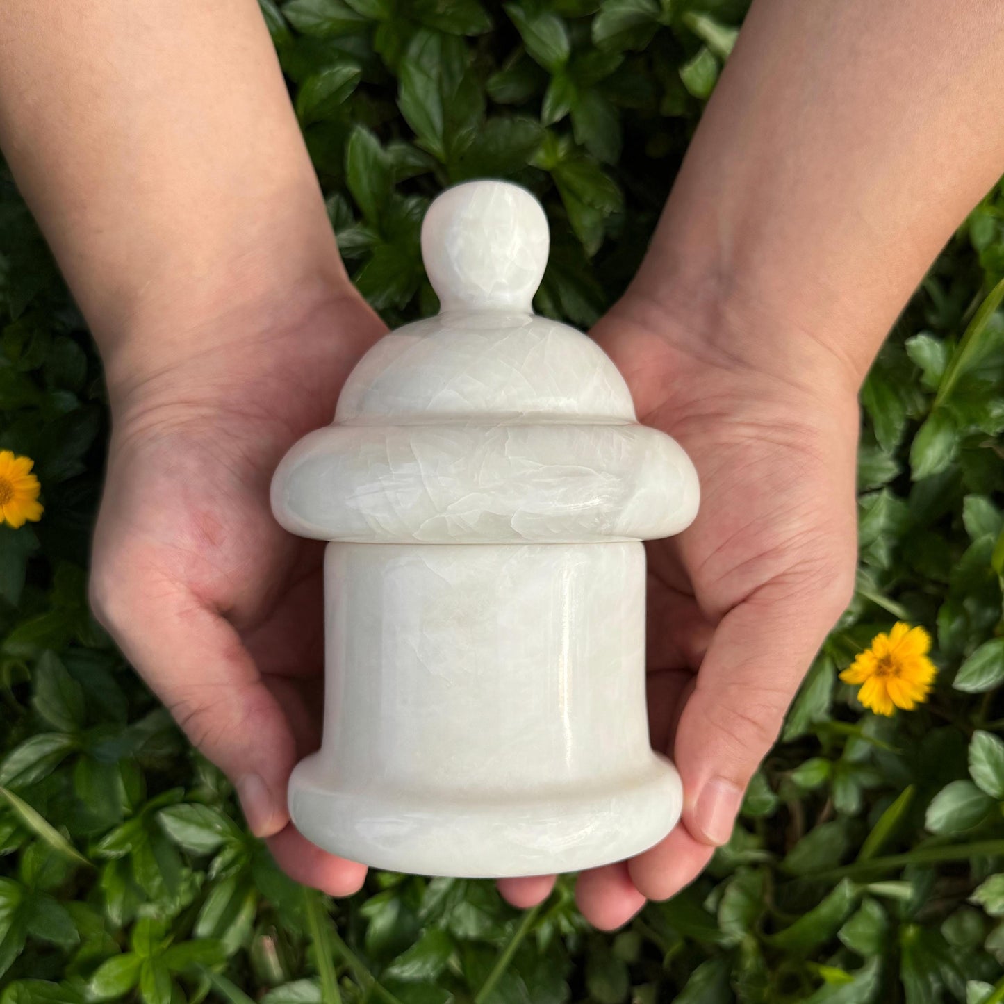 Handmade Ice-Cracked Porcelain Pet Urn – Minimalist Memorial Keepsake