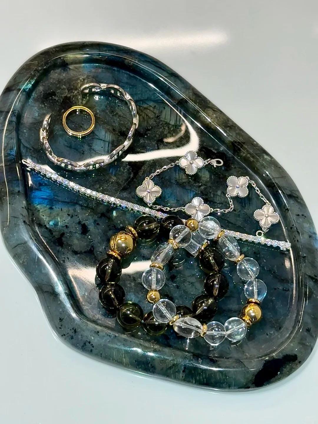 Labradorite Stone Tray – Iridescent Organic Shape Decorative Platter – Handcrafted Crystal Home Decor Gift